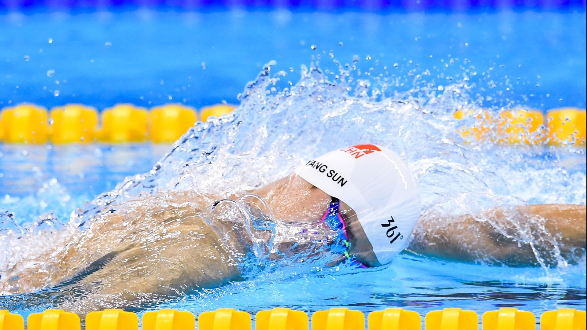 火箭球员与知名厨师合作，推广健康饮食文化，火箭角色球员